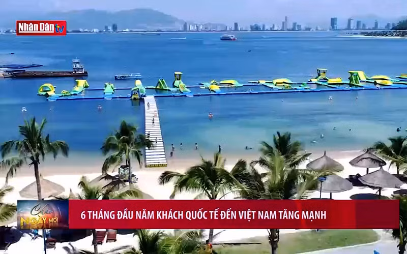6 tháng đầu năm khách quốc tế đến Việt Nam tăng mạnh
