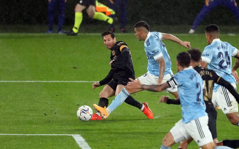 Sao trẻ tiếp tục tỏa sáng, Barca vượt khó trước Celta Vigo -0