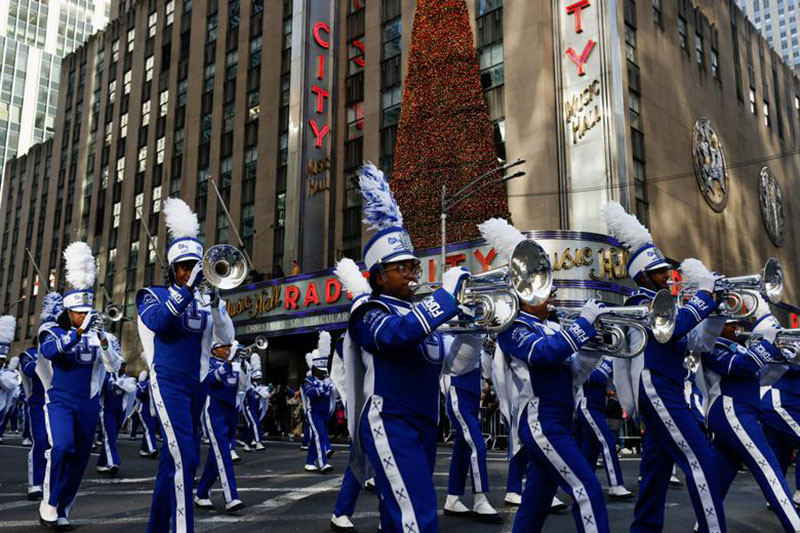 Ban nhạc góp phần tạo nên không khí sôi động của lễ diễu hành. (Ảnh: Reuters) thanksgiving -0