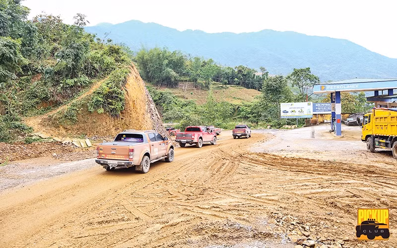 Ảnh trong bài: Chuyến thiện nguyện Hà Giang của đội Phản ứng nhanh (PVC). ẢNH | LƯU NGỌC TÙNG