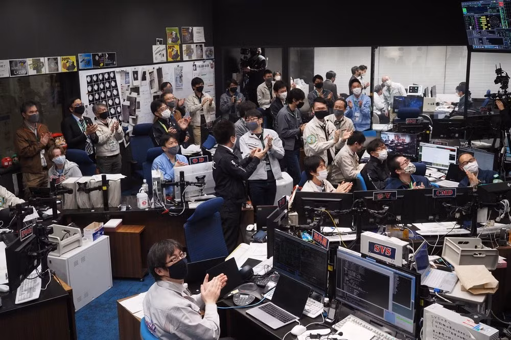 Nhật Bản thu hồi được mẫu đá từ tiểu hành tinh Ryugu -0