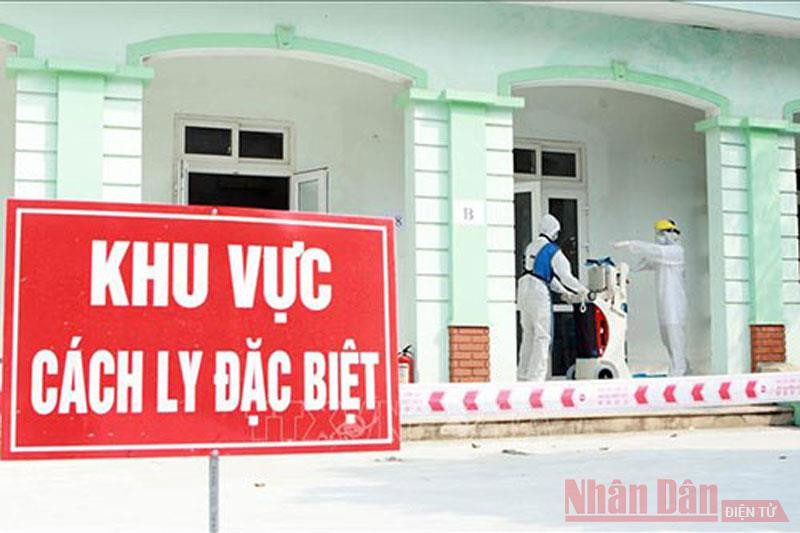 Các bệnh nhân dương tính SARS-CoV-2 tại Điện Biên hiện được điều trị tại Bệnh viện dã chiến Điện Biên Phủ. (LÊ LAN) Thêm một ca dương tính SARS-CoV-2 ở Điện Biên -0