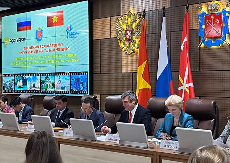 Những ngày Việt Nam tại Saint Petersburg -0