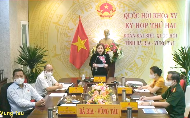 Xét xử trực tuyến cần tiến hành thận trọng, từng bước chắc chắn -0