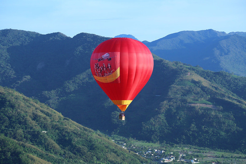 Bay Vietjet 0 đồng và nhận vé bay khinh khí cầu miễn phí -0