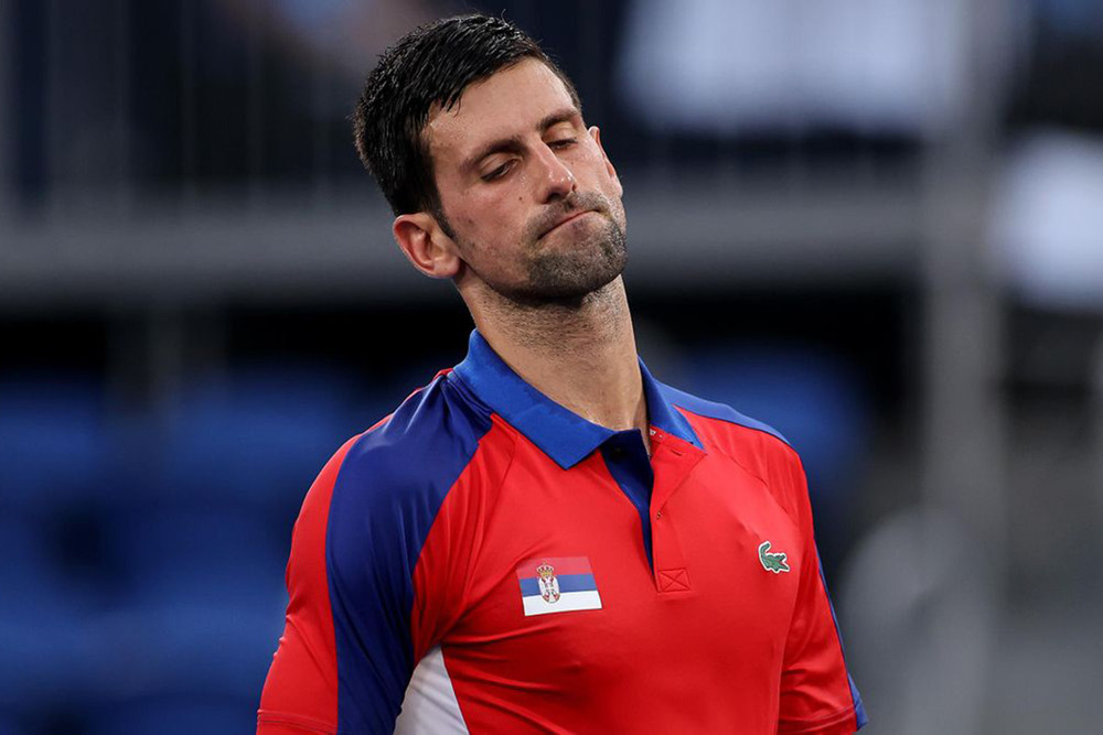 Nole bỏ lỡ mục tiêu giành Huy chương vàng tennis đơn nam. (Ảnh: Eurosports) Bán kết tennis nam: Số 1 thế giới Djokovic bất ngờ thất bại trước Alexander Zverez -0