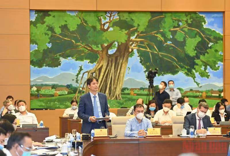 Quốc hội tham vấn chuyên gia về kinh tế - xã hội -0