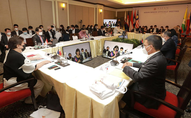 Hội nghị Quan chức cao cấp ASEAN đã diễn ra trực tiếp và trực tuyến tại Phnom Penh. (Ảnh: AKP) Hội nghị Quan chức Cao cấp ASEAN diễn ra tại Phnom Penh -0
