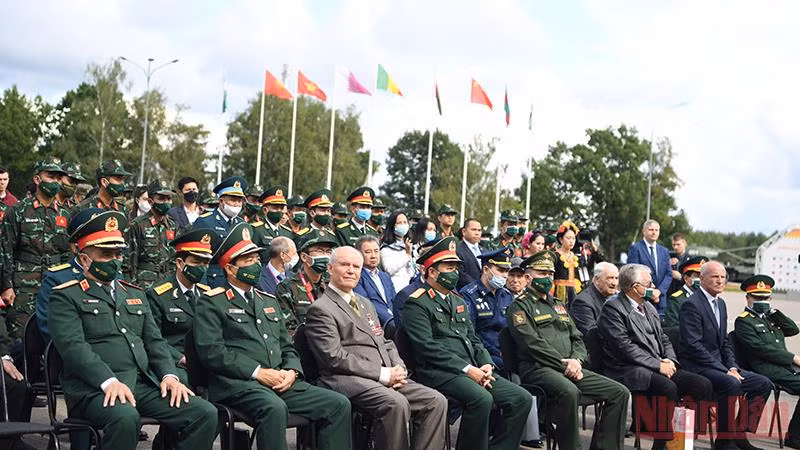 Hoạt động kỷ niệm 76 năm Quốc khánh Việt Nam tại thao trường Alabino -0