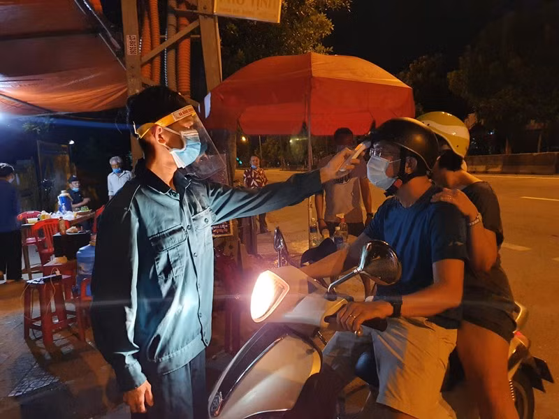 Nhật ký thành phố những 0 giờ -0