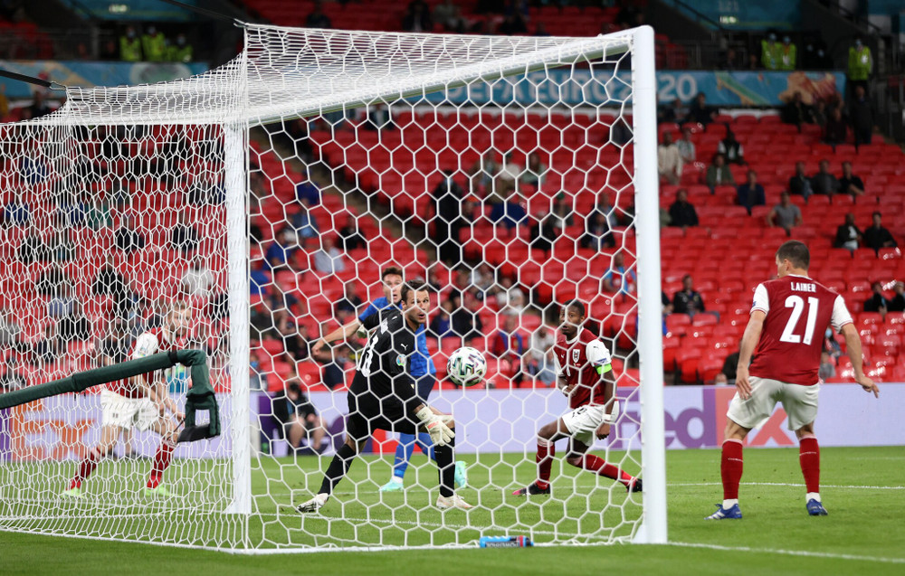 Chiesa khai thông bế tắc cho Italia. (Ảnh: UEFA) Thắng nghẹt thở hiệp phụ, Italia giành vé vào tứ kết Euro 2020 -0