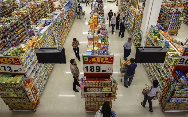 Chính phủ Thái Lan nỗ lực kiềm chế giá cả hàng hóa tăng cao. (Ảnh: Reuters)