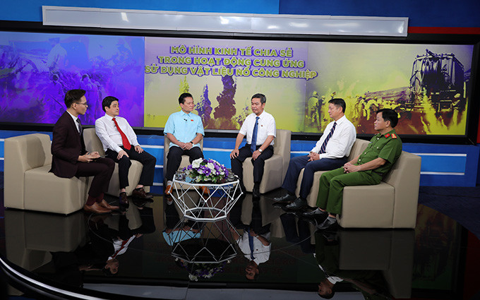 Tọa đàm trực tuyến “Mô hình kinh tế chia sẻ trong hoạt động cung ứng vật liệu nổ công nghiệp” (Ảnh: Thanh Tùng). Cần chế tài mạnh để giảm thiểu rủi ro sử dụng vật liệu nổ -0