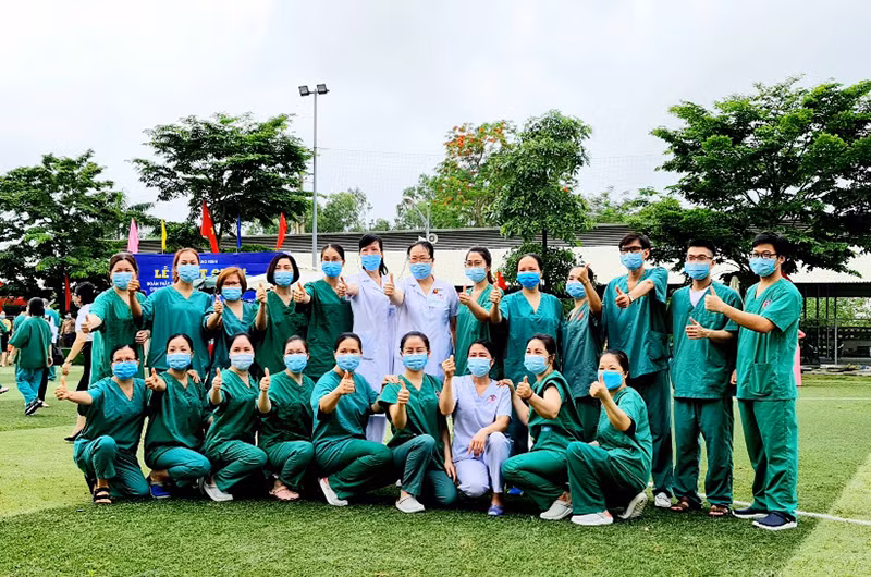 Đoàn thầy thuốc tình nguyện của Quảng Ninh hỗ trợ tỉnh Bắc Giang xét nghiệm dịch Covid-19 -0