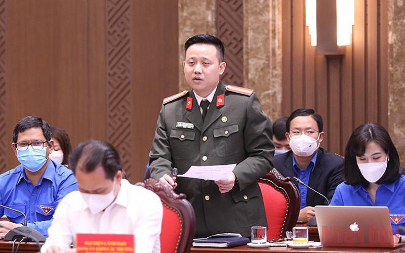 Bí thư Thành ủy Hà Nội đối thoại với thanh niên Thủ đô ảnh 2 Bí thư Thành ủy Hà Nội đối thoại với thanh niên Thủ đô -0