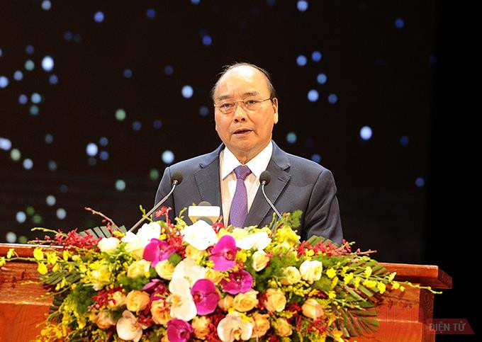 Thủ tướng Nguyễn Xuân Phúc phát biểu tại chương trình. Tôn vinh những Bà mẹ Việt Nam Anh hùng -0
