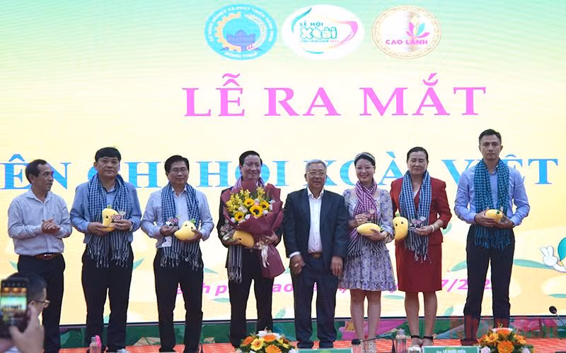 Lễ ra mắt Liên chi hội Xoài Việt Nam. (Ảnh: HỮU NGHĨA)