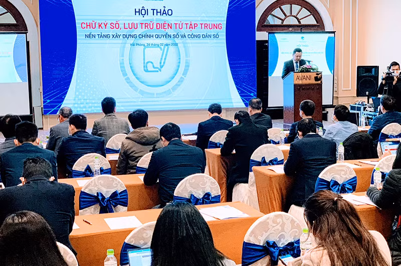 Quang cảnh Hội thảo Chữ ký số và lưu trữ tập trung tổ chức sáng 24/2 tại Hải Phòng.