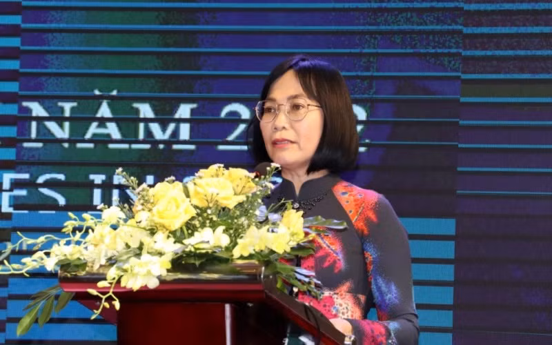 Phó Chủ tịch UBND tỉnh Đồng Nai Nguyễn Thị Hoàng phát biểu tại buổi gặp gỡ.