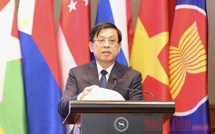 Thứ trưởng Lao động, Thương binh và Xã hội Nguyễn Bá Hoan phát biểu tại hội nghị. Thúc đẩy công tác xã hội vì một ASEAN gắn kết và hòa nhập -0