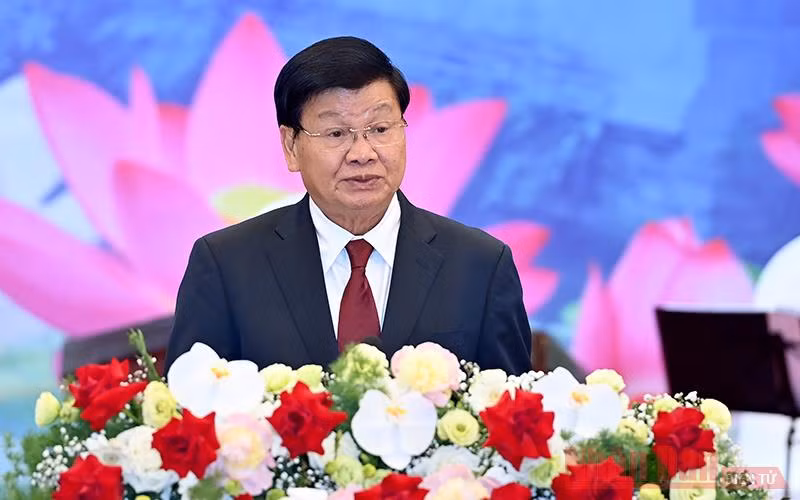 Tổng Bí thư, Chủ tịch nước Lào Thongloun Sisoulith đọc diễn văn đáp từ. Ảnh: Đăng Khoa.