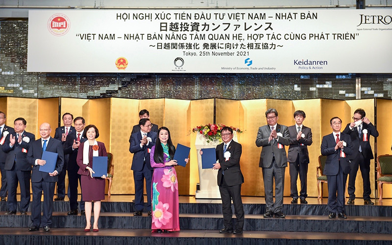 Sản xuất thịt bò được xem là mảng tiềm năng nhất để thúc đẩy Vinamilk đạt mục tiêu tăng trưởng trong 5 năm tới. Ngành sữa còn nhiều thách thức, Vinamilk thận trọng với mục tiêu tăng trưởng -0