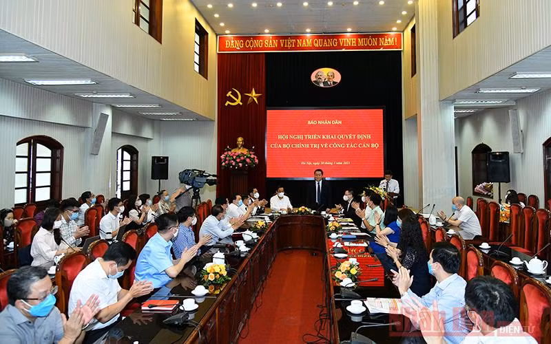 Trao Quyết định bổ nhiệm Tổng Biên tập Báo Nhân Dân -0