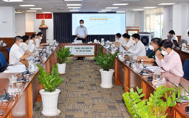 Toàn cảnh buổi họp báo.