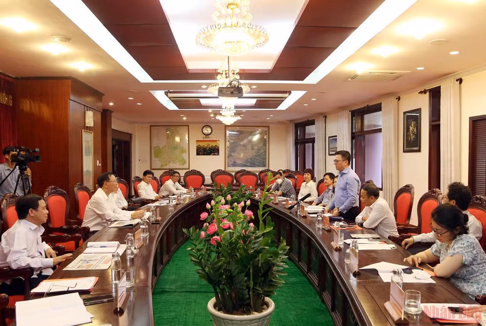 Đoàn công tác Báo Nhân Dân thăm và làm việc tại Đắk Nông -0