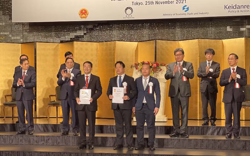 Đại diện Tập đoàn N&G (Việt Nam) và Công ty Onaga (Nhật Bản) tại sự kiện xúc tiến đầu tư nhân chuyến thăm chính thức Nhật Bản của Thủ tướng Phạm Minh Chính tháng 11/2021.