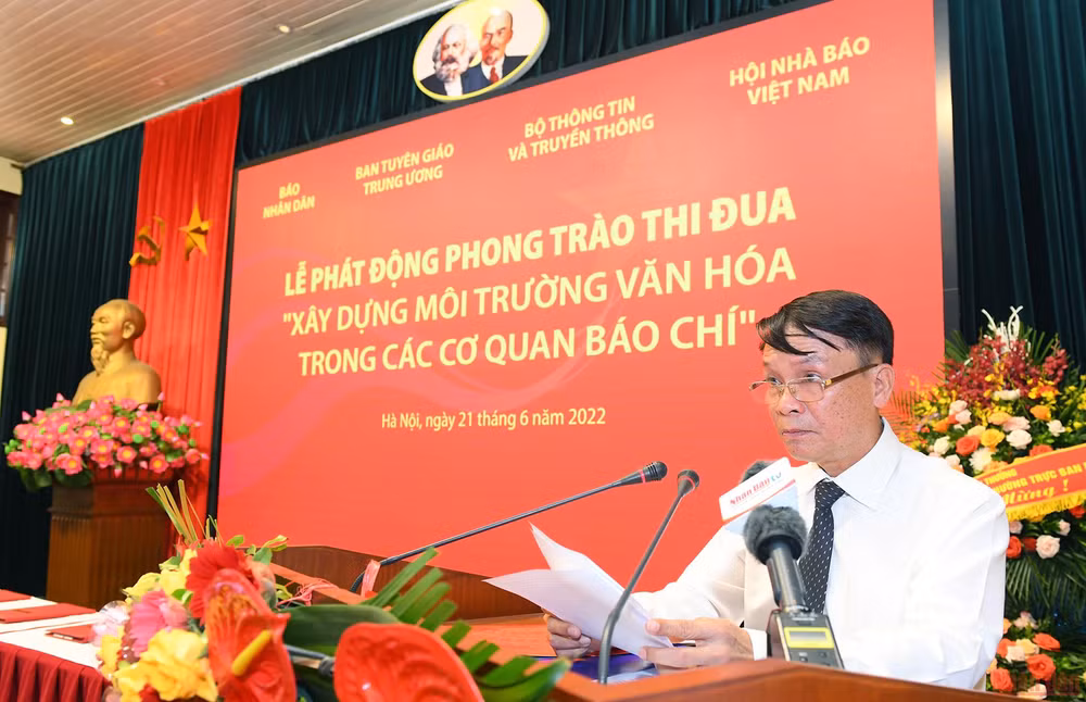 Phát động phong trào thi đua “Xây dựng môi trường văn hóa trong các cơ quan báo chí” -0