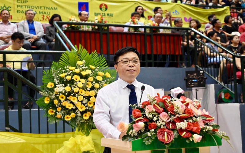 Đồng chí Quế Đình Nguyên, Phó Tổng Biên tập Báo Nhân Dân phát biểu bế mạc. Bế mạc và trao giải Giải vô địch bóng bàn toàn quốc Báo Nhân Dân lần thứ 38 -0