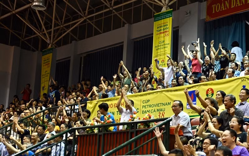 Trận chung kết đơn nữ và đơn nam hấp dẫn, kịch tính -1