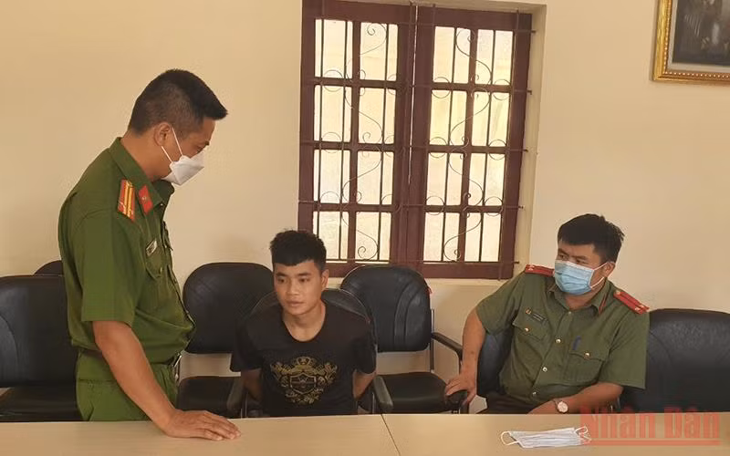 Đối tượng Lò Văn Cường tại cơ quan Công an.