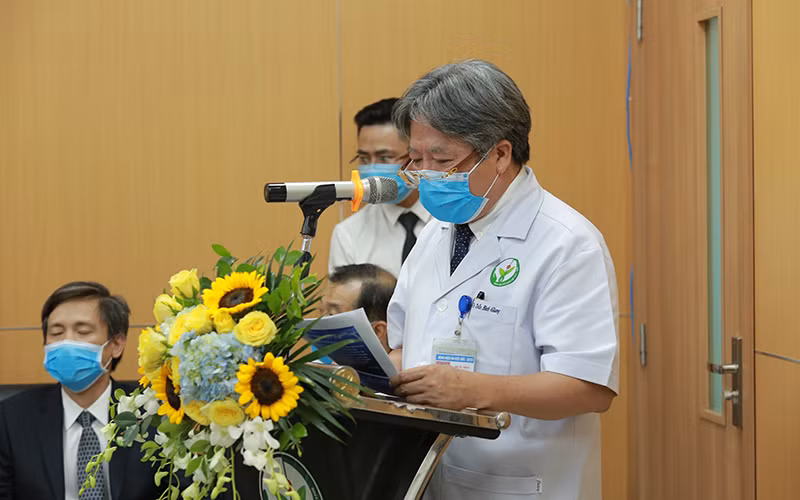 Lần đầu tiên tư vấn phẫu thuật trực tuyến mổ nội soi với công nghệ 3D Einstein Vision -0