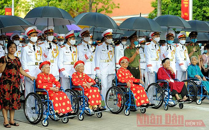 Các Bà mẹ Việt Nam Anh hùng về dự gặp mặt ở Hà Nội (Ảnh: Đăng Khoa). Năm sự kiện nổi bật về an sinh xã hội năm 2020 -0