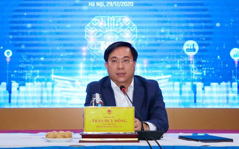 Thứ trưởng KHĐT Trần Duy Đông chủ trì buổi họp báo. (Ảnh: Bộ KHĐT)