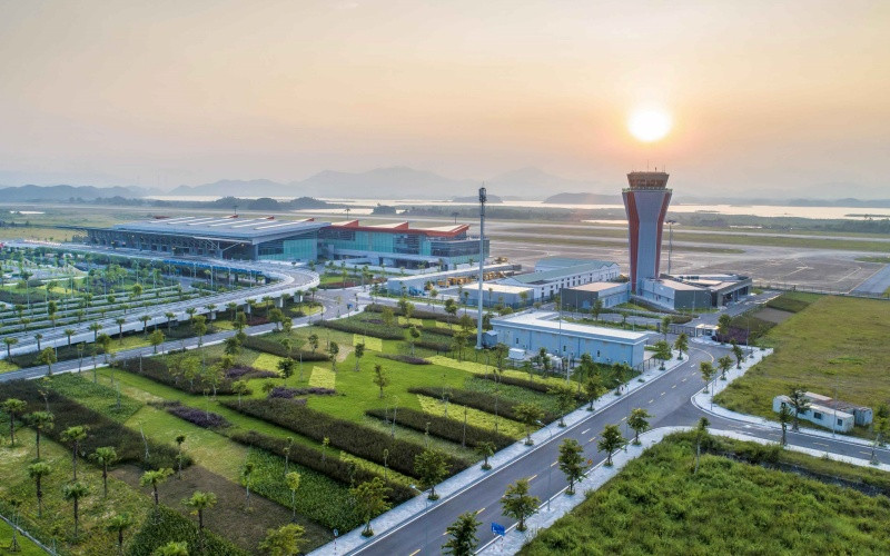 Cảng HKQT Vân Đồn là Sân bay khu vực hàng đầu châu Á do WTA bình chọn. Sun Group bất ngờ phá kỷ lục tại World Travel Awards 2020 khu vực châu Á -0