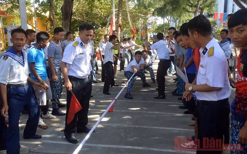 Tết ở nơi đầu sóng