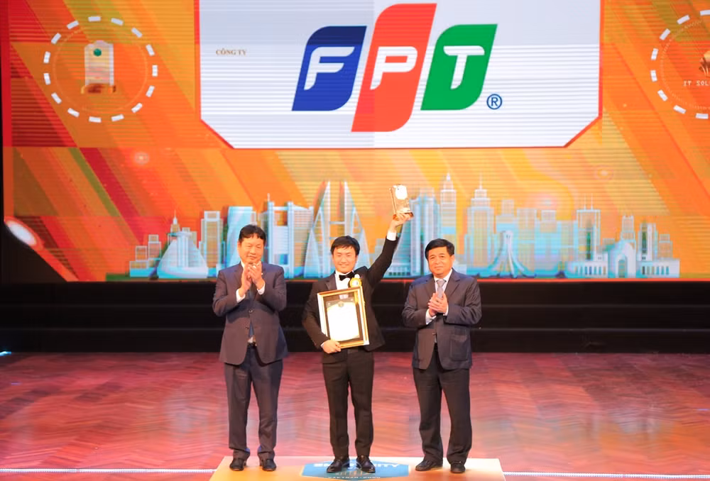 FPT nhận Giải thưởng Thành phố Thông minh 2020 xuất sắc nhất.