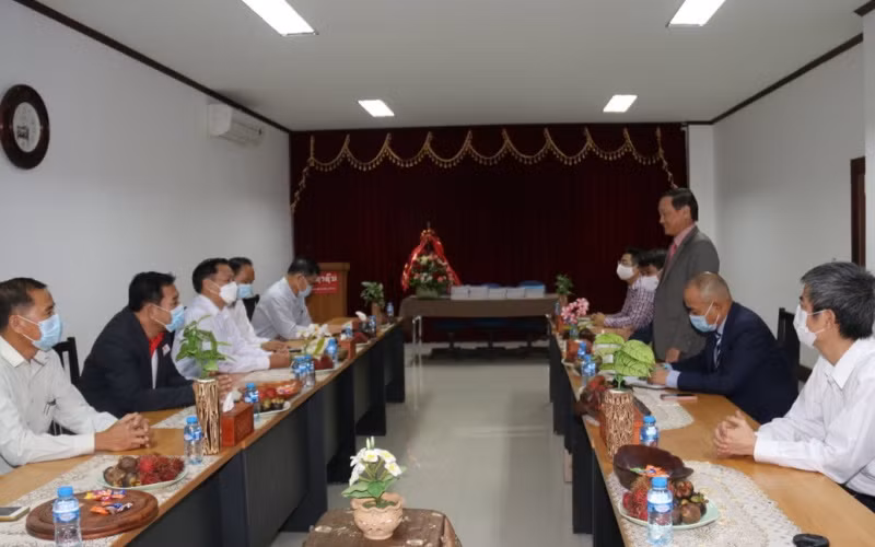 Đại sứ Việt Nam tại Lào Nguyễn Bá Hùng nhấn mạnh, các cơ quan báo chí Lào góp phần vun đắp mối quan hệ đặc biệt Việt - Lào.