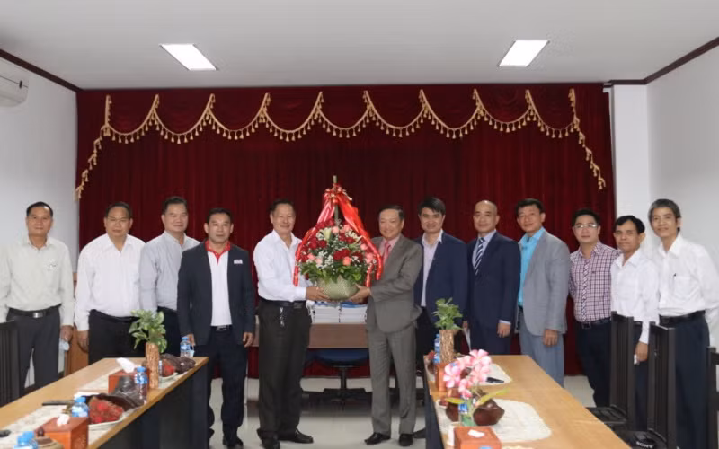 Tăng cường hợp tác báo chí Việt Nam và Lào -0