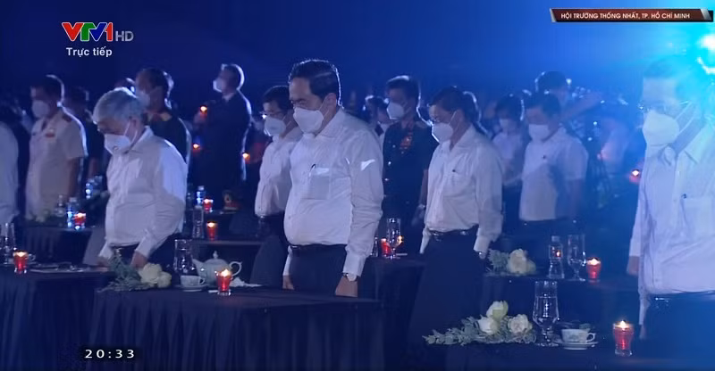 Điểm cầu TP Hồ Chí Minh: Phút mặc niệm tưởng nhớ những người đã khuất -0