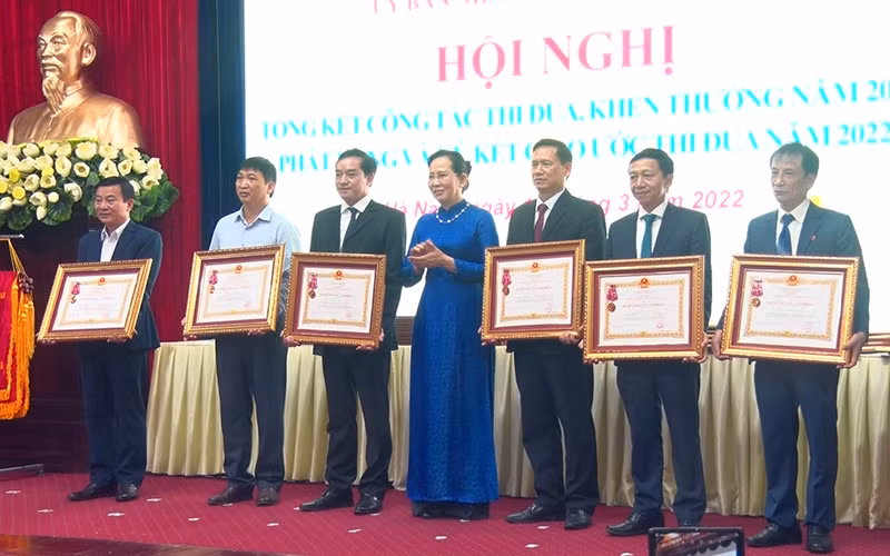 Hà Nam phấn đấu năm 2022 bảo đảm tự chủ về ngân sách -0