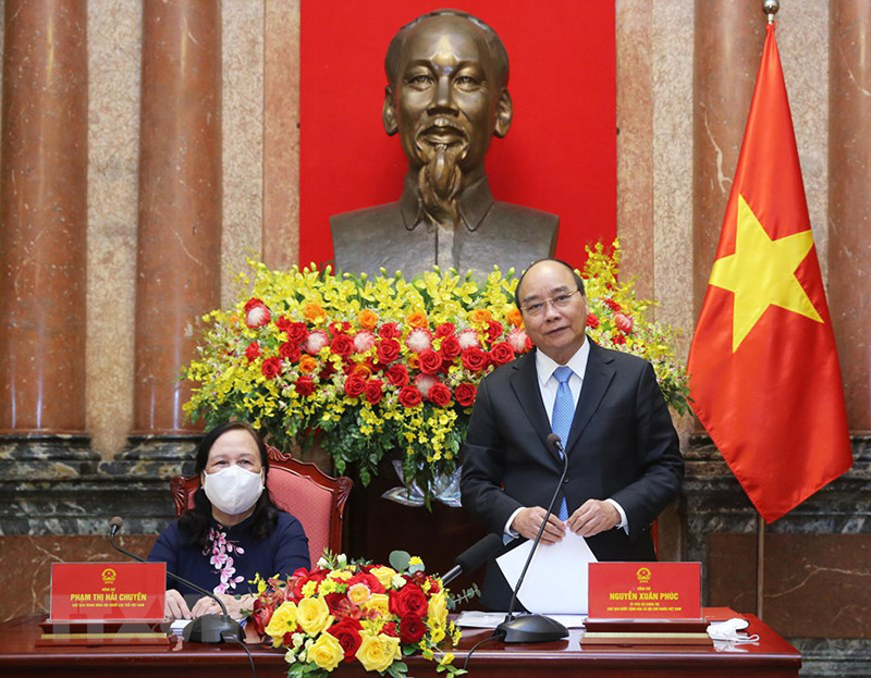 Chủ tịch nước Nguyễn Xuân Phúc phát biểu tại buổi gặp mặt Đoàn đại biểu Trung ương Hội Người cao tuổi Việt Nam. (Ảnh: TTXVN) Chủ tịch nước: Người cao tuổi là trụ cột của gia đình và xã hội -0