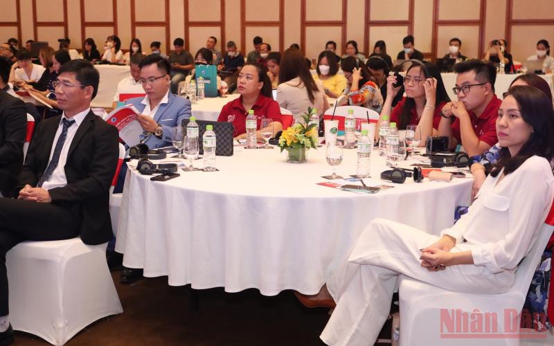 Các đại biểu tham dự sự kiện. Diễn đàn “Đà Nẵng điểm đến châu Á” -0