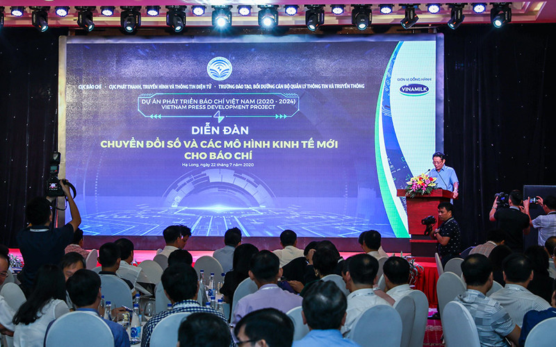 Diễn đàn Chuyển đổi số và các mô hình kinh tế mới cho báo chí, tháng 7/2020. Ảnh: Minh Sơn/Vietnam+ Chuyển đổi số trong báo chí và những vấn đề về đạo đức nghề -0