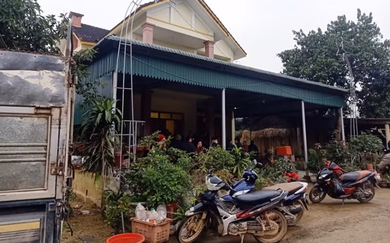 Ngôi nhà xảy ra vụ ngộ độc khí than khi sưởi ấm làm hai học sinh thương vong. (Ảnh: Dương Công Hợp)