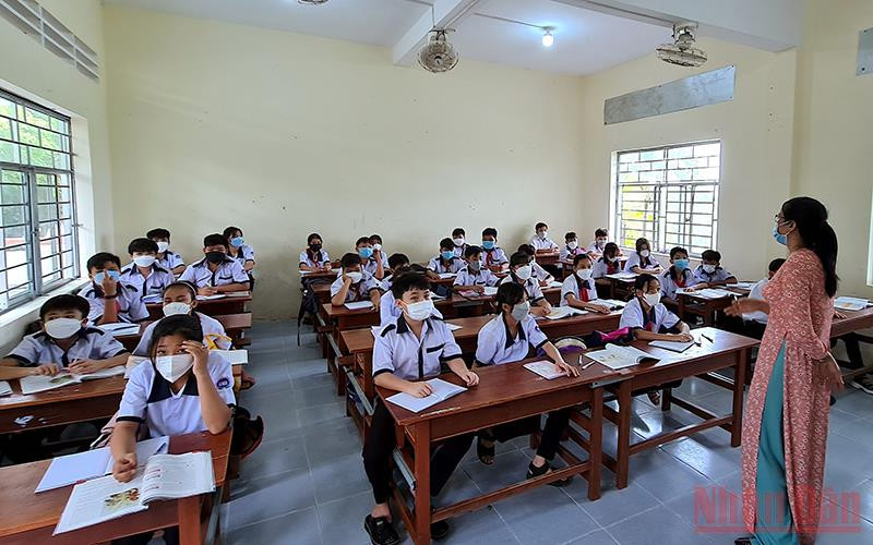 Học sinh Cà Mau có xét nghiệm nhanh âm tính tại nhà sẽ được đến trường học trực tiếp. Đồng Nai, Cà Mau tăng cường phòng, chống dịch trong trường học -0
