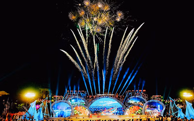 Lễ hội Hoa phượng đỏ Hải Phòng năm 2019.